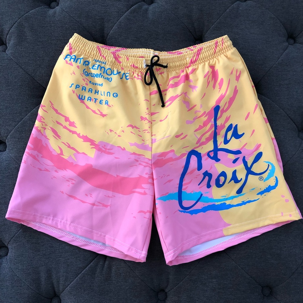 La Croix Pamplemousse swim trunks size 32